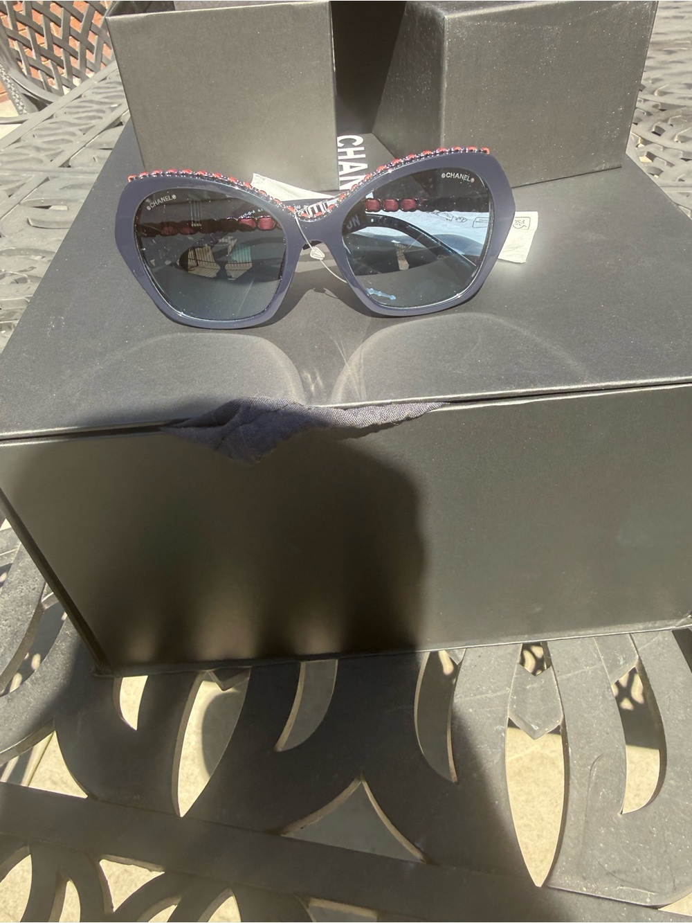NWT- Chanel Sunglasses Dark Blue Gunmetal CC Logo Chain Trim 5547QA 1462/S2